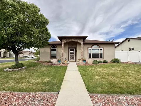 381 Ylang St, Grand Junction, CO 81501