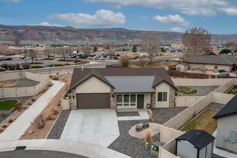 573 Hobbs Ct, Fruita, CO 81521 photo 3