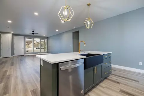 573 Hobbs Ct, Fruita, CO 81521 photo 9