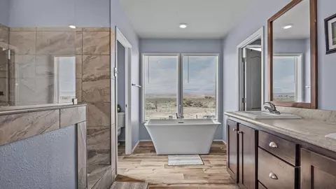 Bath - 1715 10 Rd, Mack, CO 81525 photo 1 of 3