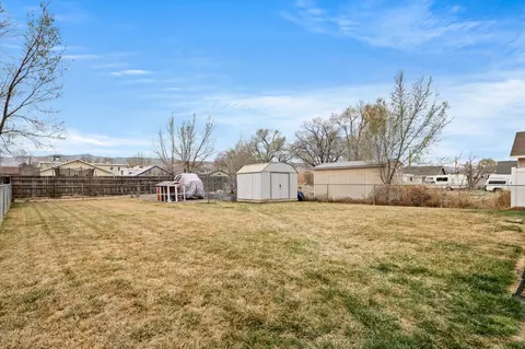 Exterior - 820 E Carolina Ave, Fruita, CO 81521 photo 6 of 7