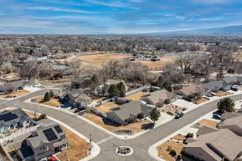 View/Area - 992 Sabil Dr, Fruita, CO 81521 photo 5 of 8