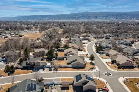 View/Area - 992 Sabil Dr, Fruita, CO 81521 photo 6 of 8