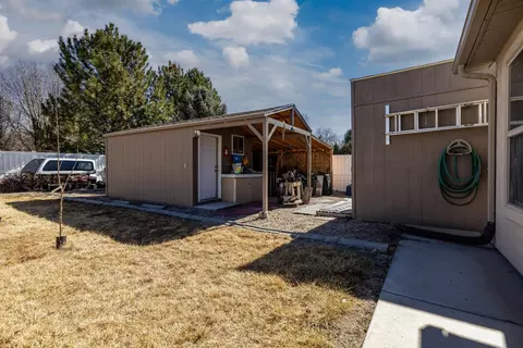 Exterior - 992 Sabil Dr, Fruita, CO 81521 photo 2 of 6