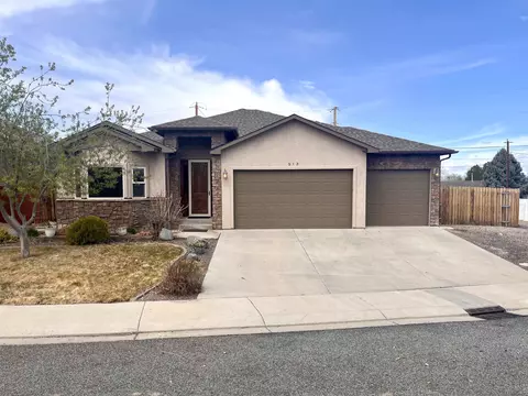 513 Swan Ln, Grand Junction, CO 81507