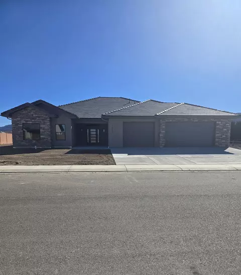 1442 Lakeview Pl, Fruita, CO 81521