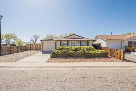 401 Bristol Ct, Grand Junction, CO 81504