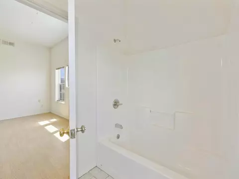 Bath - 320 W 5th St, De Beque, CO 81630 photo 4 of 7