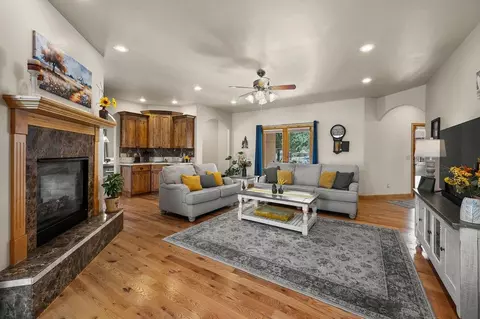 1275 SE Fairway Dr, Cedaredge, CO 81413 photo 18