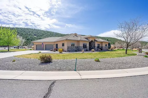 1275 SE Fairway Dr, Cedaredge, CO 81413 photo 2