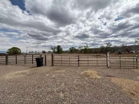 Exterior - 851 21 Rd, Fruita, CO 81521 photo 6 of 10
