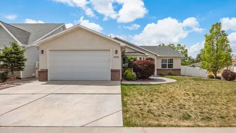 2925 Sylvia Ln, Grand Junction, CO 81504