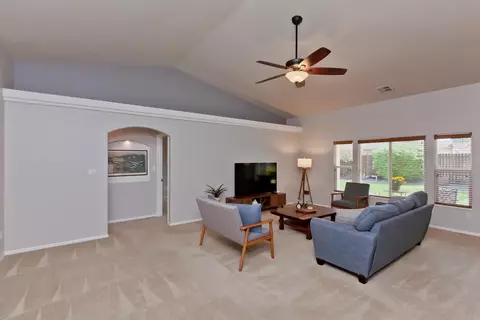 Living - 678 Anthracite Dr, Fruita, CO 81521 photo 2 of 4