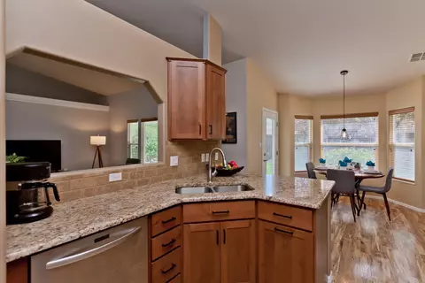 Kitchen - 678 Anthracite Dr, Fruita, CO 81521 photo 3 of 5