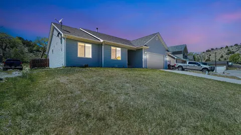 2567 Fairview Heights Ct, Rifle, CO 81650