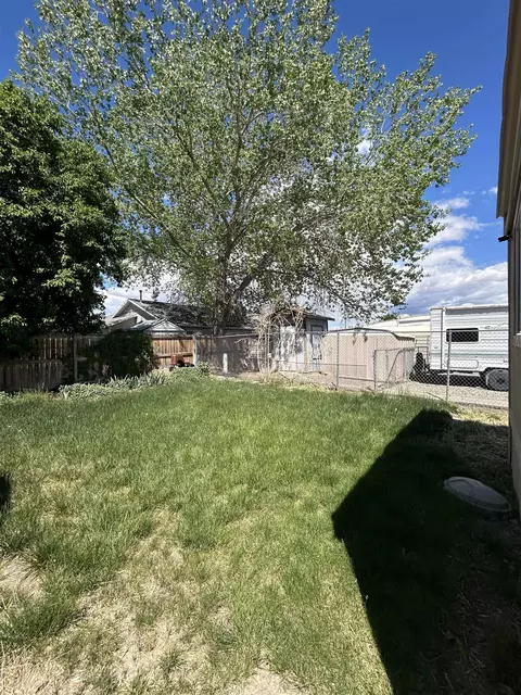 Exterior - 1517 Aquarius Ave, Fruita, CO 81521 photo 4 of 6