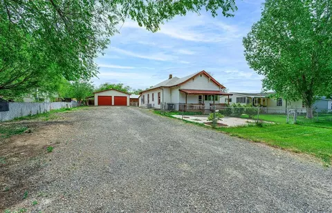 580 Curtis Ave, De Beque, CO 81630 photo 3