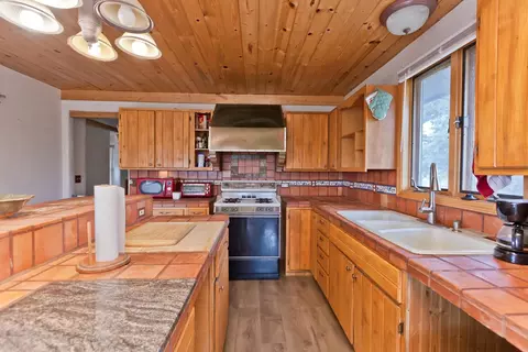 25352 Cedar Mesa Rd, Cedaredge, CO 81413 photo 4