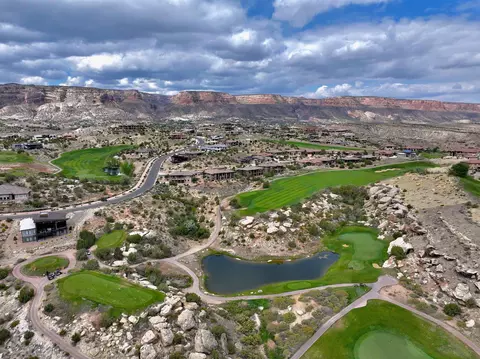 341 Iron Horse Ct, Grand Junction, CO 81507