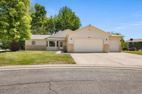 3087 Shadowbrook Ct, Grand Junction, CO 81504