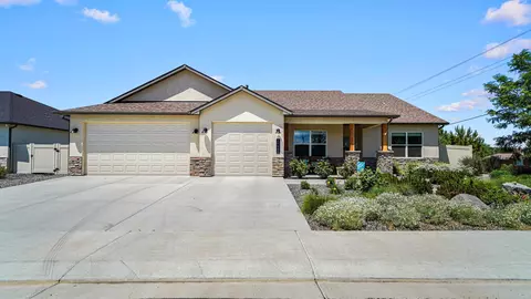 2948 Jon Hall Rd #B, Grand Junction, CO 81503