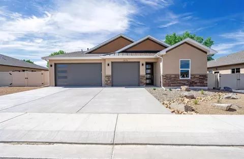 3075 Thunder Cloud Dr, Grand Junction, CO 81504