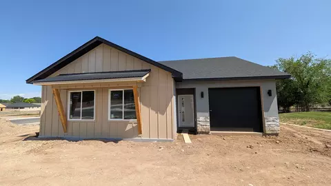 2646 B 12 Rd, Grand Junction, CO 81503