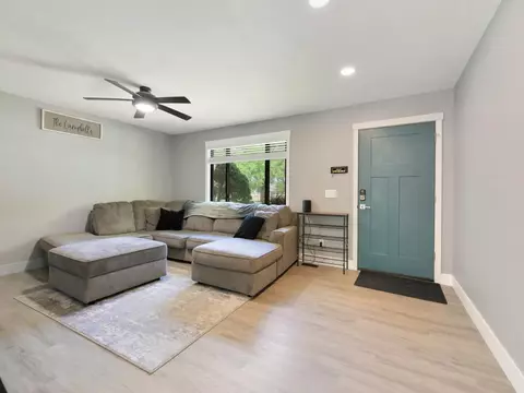 Living - 220 S Maple St, Fruita, CO 81521 photo 2 of 3