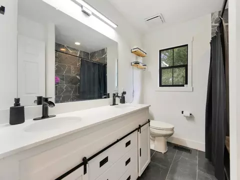 Bath - 220 S Maple St, Fruita, CO 81521 photo 1 of 2