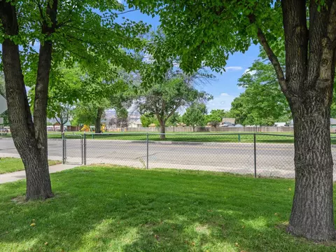 Exterior - 220 S Maple St, Fruita, CO 81521 photo 11 of 11