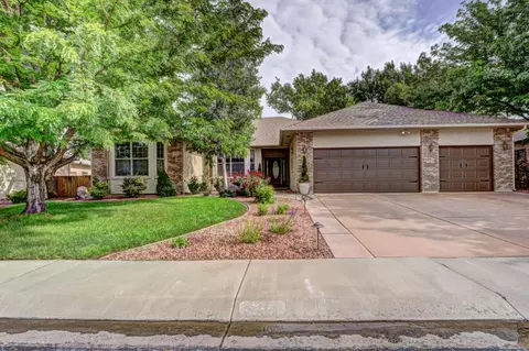 688 Moonridge Cir, Grand Junction, CO 81505