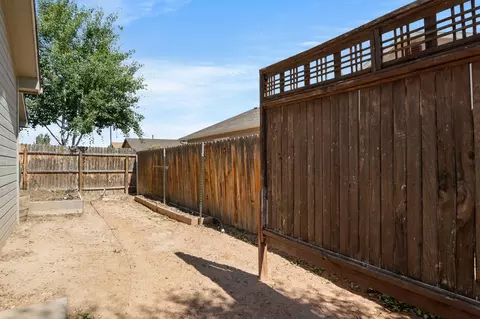 Exterior - 857 Cresthaven Dr, Fruita, CO 81521 photo 4 of 8