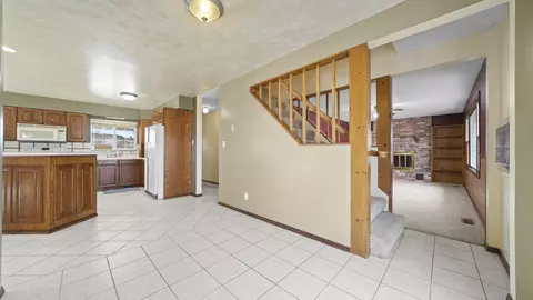 Entry Way - 312 Hillcrest Ave, Rangely, CO 81648 photo 2 of 3