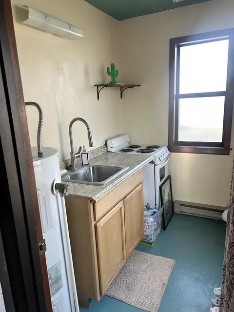 Kitchen - 49067 Ke Rd, Mesa, CO 81643 photo 6 of 6