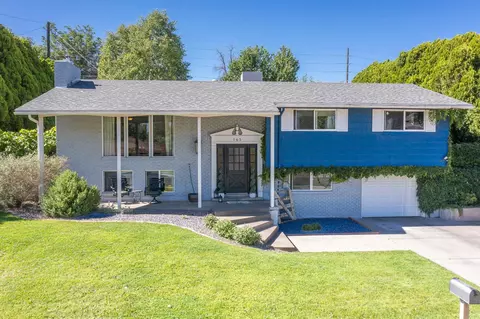165 Willowbrook Rd, Grand Junction, CO 81506