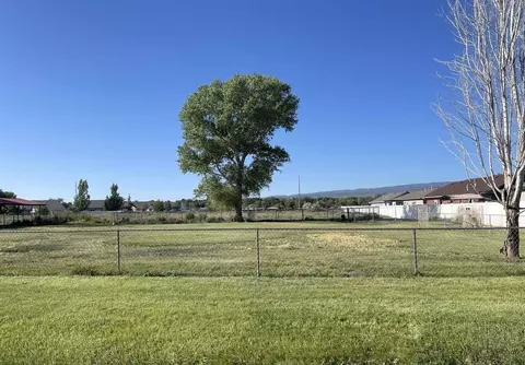 2839 S Forest Ct, Grand Junction, CO 81501