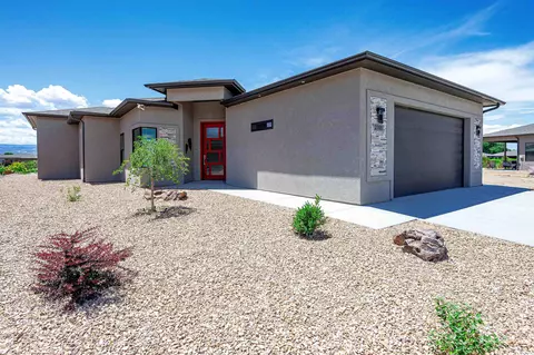 2701 Meadowcrest Ct, Grand Junction, CO 81506