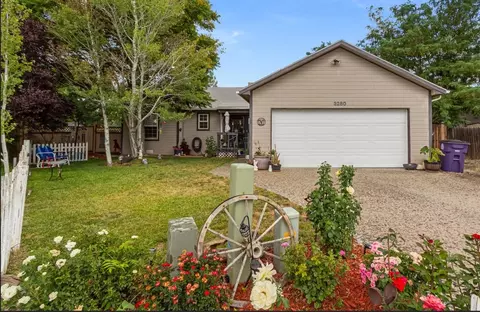 3280 S Mountain Oak Ct, Clifton, CO 81520