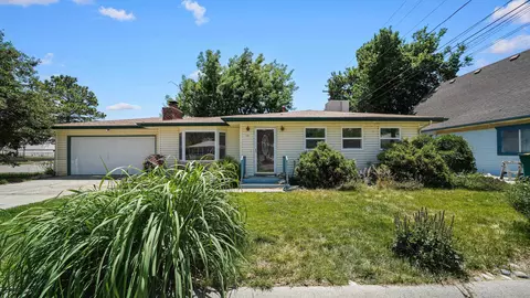 131 Aspinall Dr, Palisade, CO 81526