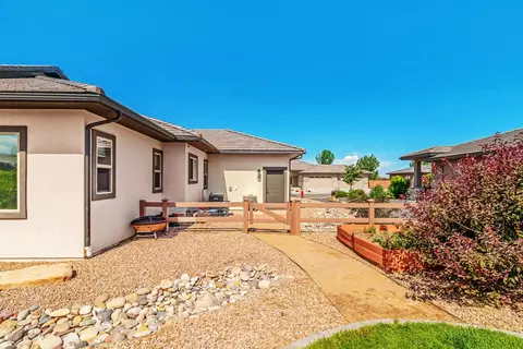 Exterior - 1304 Fairway Dr, Fruita, CO 81521 photo 10 of 11
