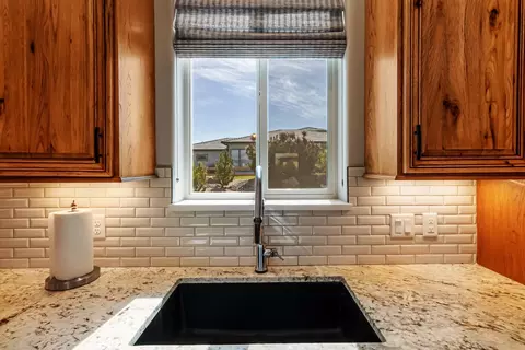 Kitchen - 1304 Fairway Dr, Fruita, CO 81521 photo 3 of 5