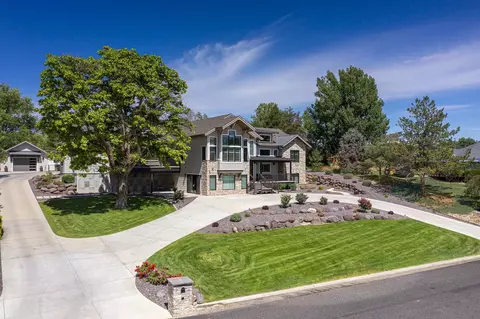 717 Pacific Dr, Grand Junction, CO 81506