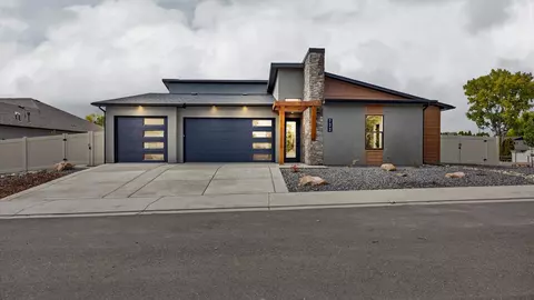 733 Falling Leaf St, Grand Junction, CO 81505