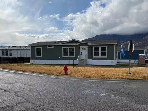 16 Bent Creek Cir, Parachute, CO 81635