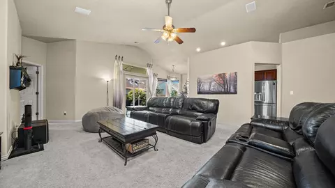 Living - 524 Garnet Dr, Fruita, CO 81521 photo 3 of 3