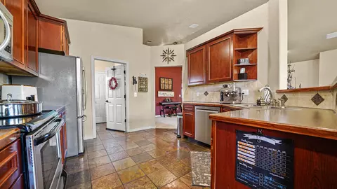 Kitchen - 524 Garnet Dr, Fruita, CO 81521 photo 2 of 3