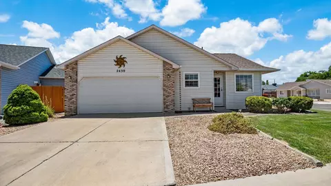 2430 Pheasant Trail Ct, Grand Junction, CO 81506