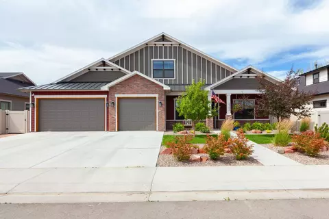 2362 Green Apple Dr, Grand Junction, CO 81505