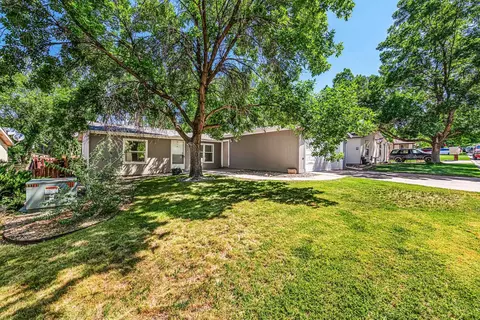 286 E Tamarack Cir, Battlement Mesa, CO 81635