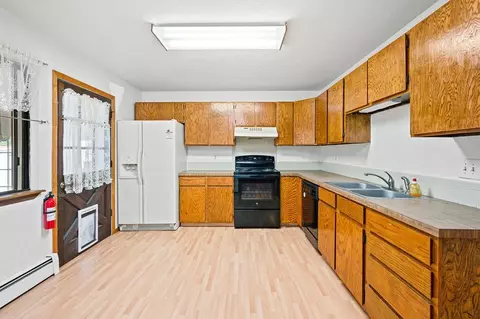 Kitchen - 1003 E Harrison Ave, Fruita, CO 81521 photo 1 of 2